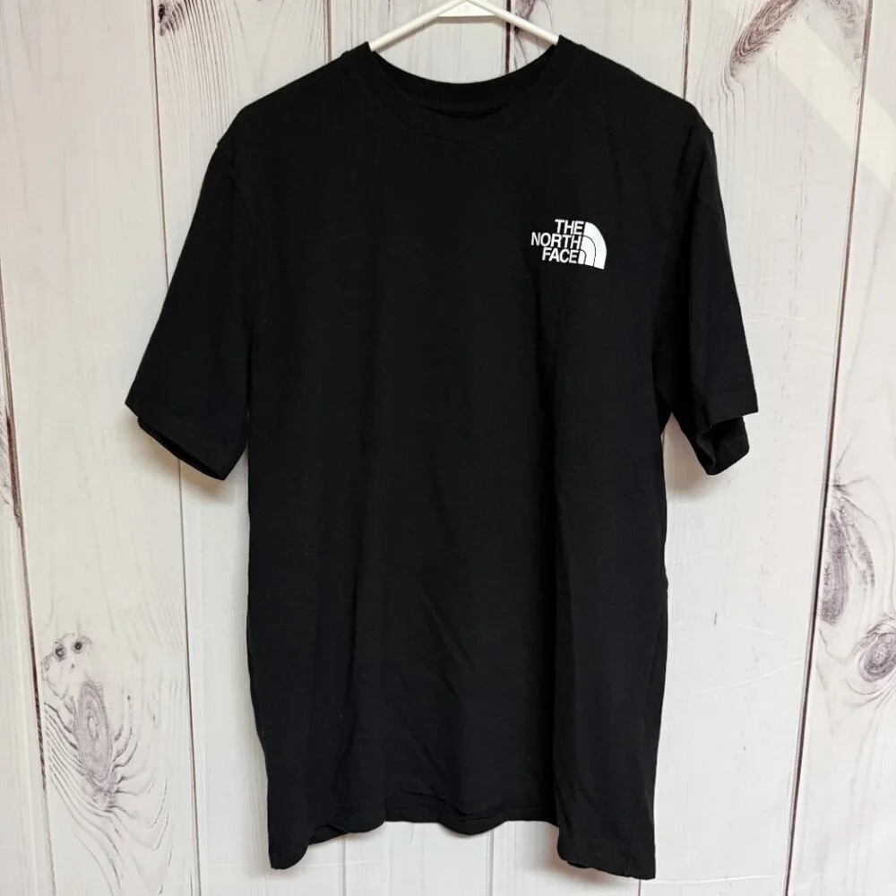 The North Face Men’s Earth Graphic Tee Large Black‎ EUC